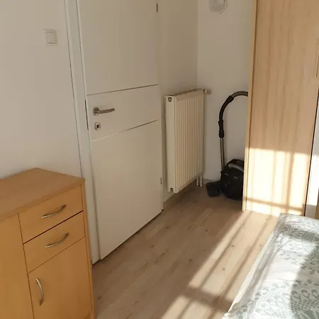 Am Stadtrand Von Apartment Graz