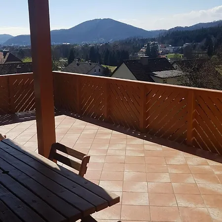 Am Stadtrand Von Appartement