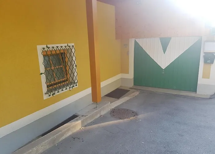 Appartement Am Stadtrand Von Graz