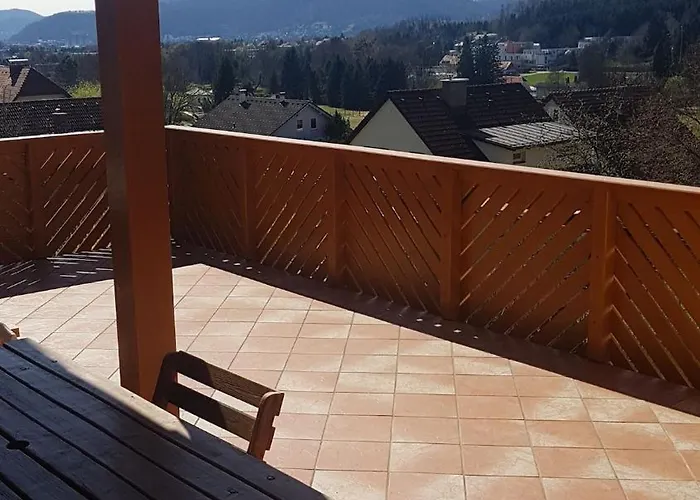 Am Stadtrand Von Apartment